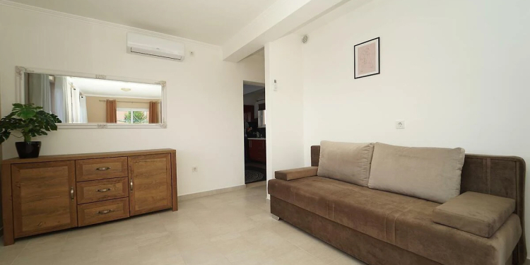 Holiday House Neda